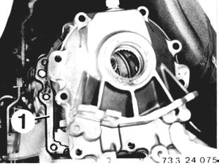 73324075 - click to zoom