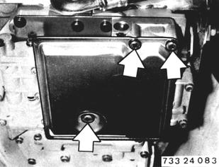 73324083 - click to zoom