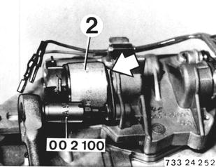73324252 - click to zoom